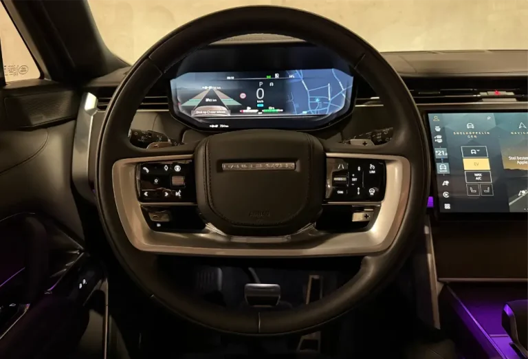 08_ab_lease_temp_Range_Rover_P_460_e_HSE_Edition_Santorini_Black