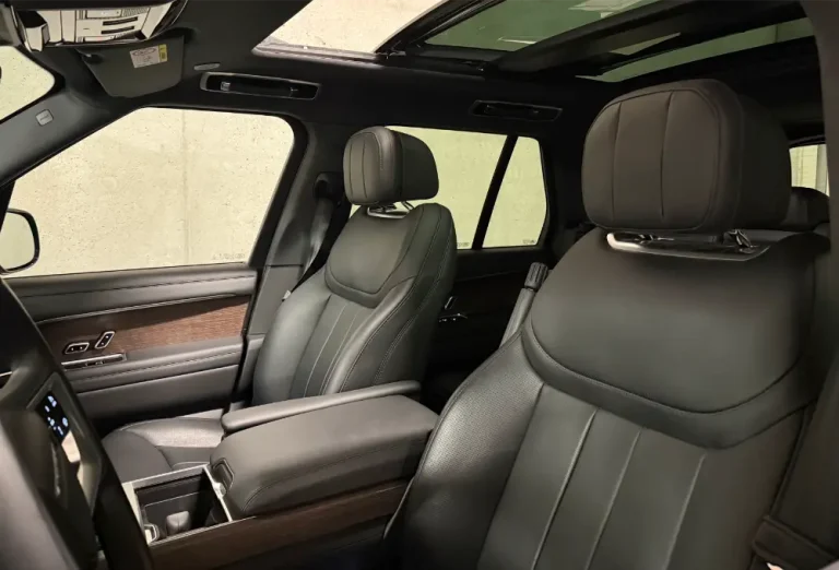 26_ab_lease_temp_Range_Rover_P_460_e_HSE_Edition_Santorini_Black