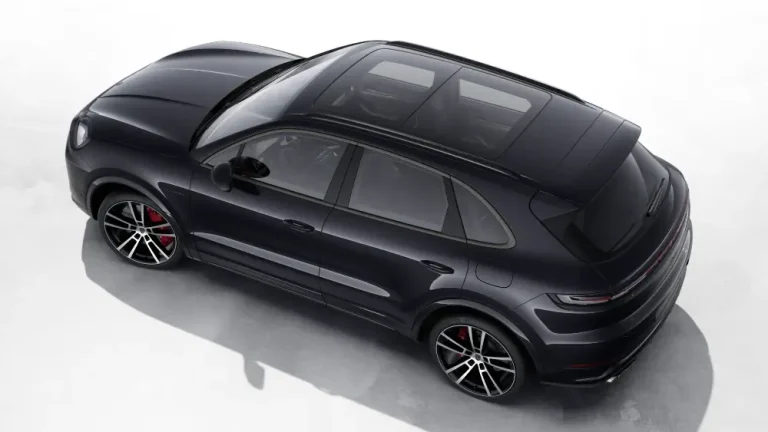 Porsche_Cayenne_Turbo_E_Hybrid_2026_AB_Lease_03