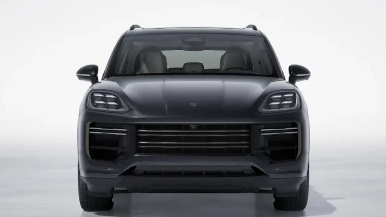 Porsche_Cayenne_Turbo_E_Hybrid_2026_AB_Lease_04