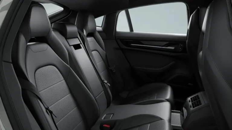 Porsche_Panamera_Turbo_E_Hybrid_2026_AB_Lease_08