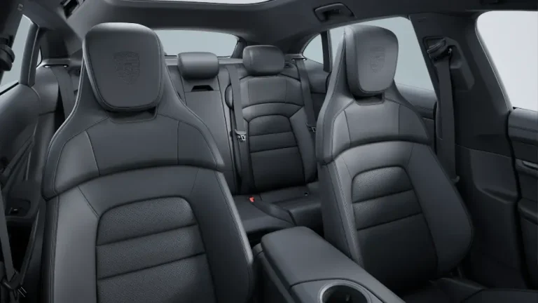 Porsche_Taycan_4S_Sport_Turismo_Black_Edition_2026_AB_Lease_07