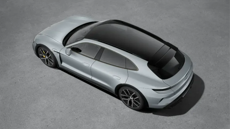 Porsche_Taycan_Turbo_S_Cross_Turismo_2026_AB_Lease_03