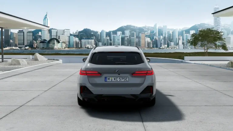 05_AB_LEASE_BMW_I5_eDrive40_Touring_M_Edition