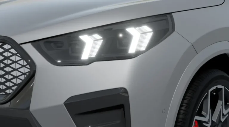 07_AB_LEASE_BMW_iX2_eDrive20_M_Edition