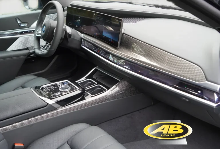 11_BMW_2023_I7_xDrive60_AB_Lease_M_Sport
