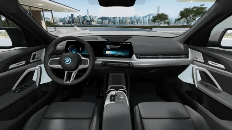 12_AB_LEASE_BMW_iX2_eDrive20_M_Edition