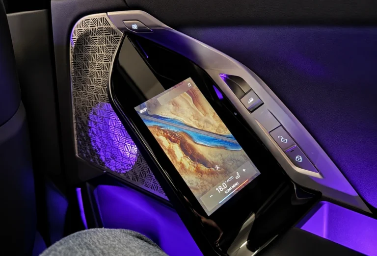 65_BMW_2023_I7_xDrive60_AB_Lease_M_Sport_FIRE_TV_AMAZON_PANORAMIC_ROOF_SKY_LOUNGE