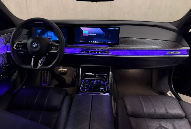 67_BMW_2023_I7_xDrive60_AB_Lease_M_Sport_FIRE_TV_AMAZON_PANORAMIC_ROOF_SKY_LOUNGE