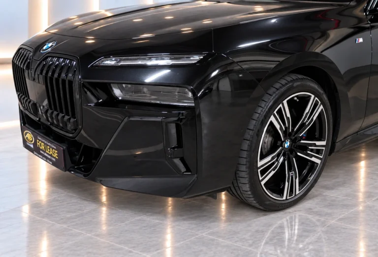 83_BMW_2023_I7_xDrive60_AB_Lease_M_Sport_FIRE_TV_AMAZON_PANORAMIC_ROOF_SKY_LOUNGE