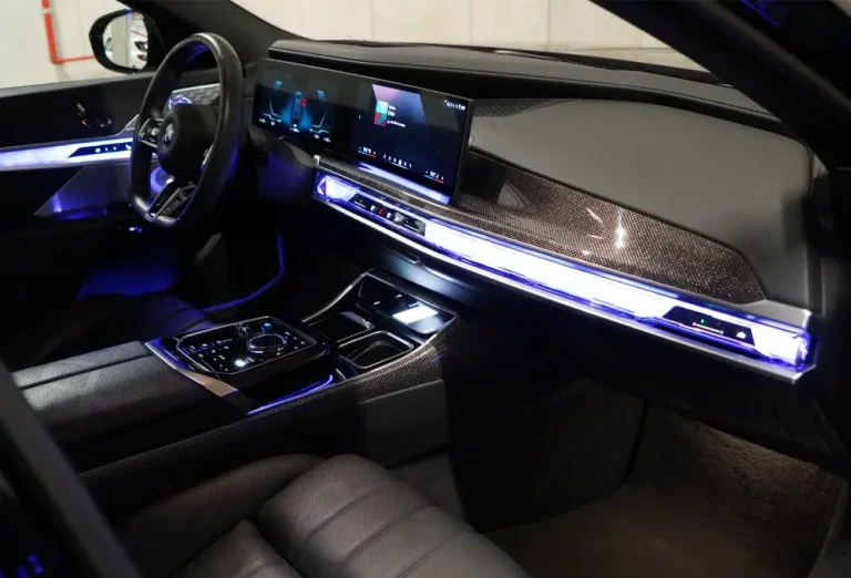 84_BMW_2023_I7_xDrive60_AB_Lease_M_Sport_FIRE_TV_AMAZON_PANORAMIC_ROOF_SKY_LOUNGE