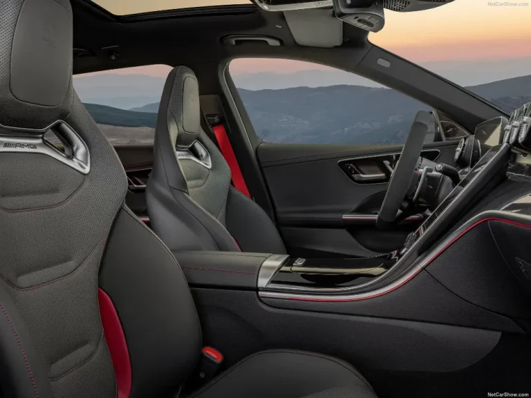 Mercedes_Benz_C_63_S_E_AMG_Break_AB_Lease_03