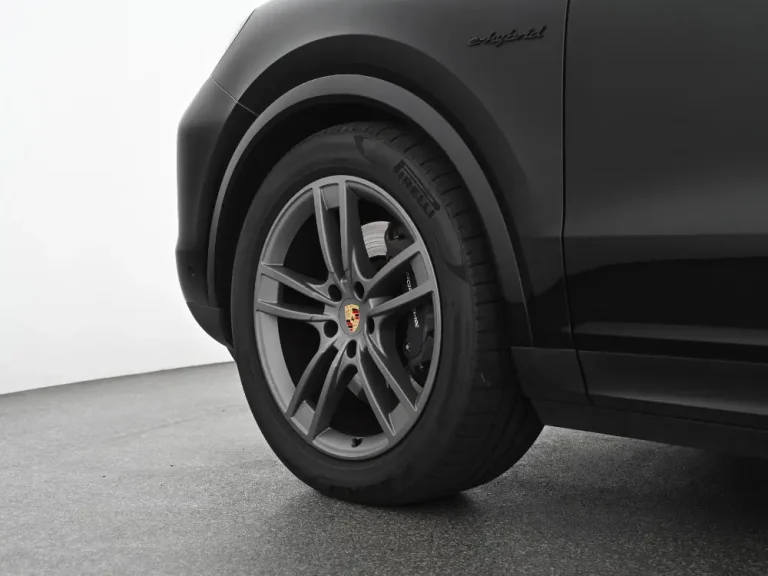 07_AB_Lease_Porsche_Cayenne_E-Hybrid-Coupé