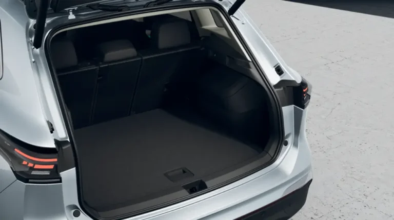 08_AB_Lease_Volkswagen_VW_Tiguan_Elegance_15_TSI_eHybrid