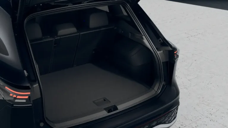 08_AB_Lease_Volkswagen_VW_Tiguan_R-Line_15_TSI_eHybrid