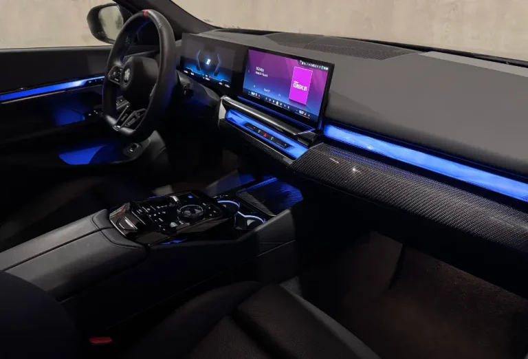 14_AB_Lease_BMW_i5_M60_xDrive_Touring