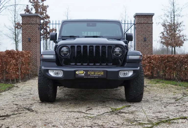 16_ab_lease_Jeep_Wrangler_Sahara_4xe_plug_in_hybrid