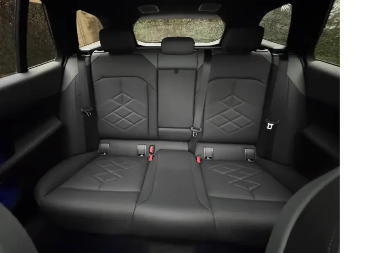 20_AB_Lease_BMW_i5_M60_xDrive_Touring