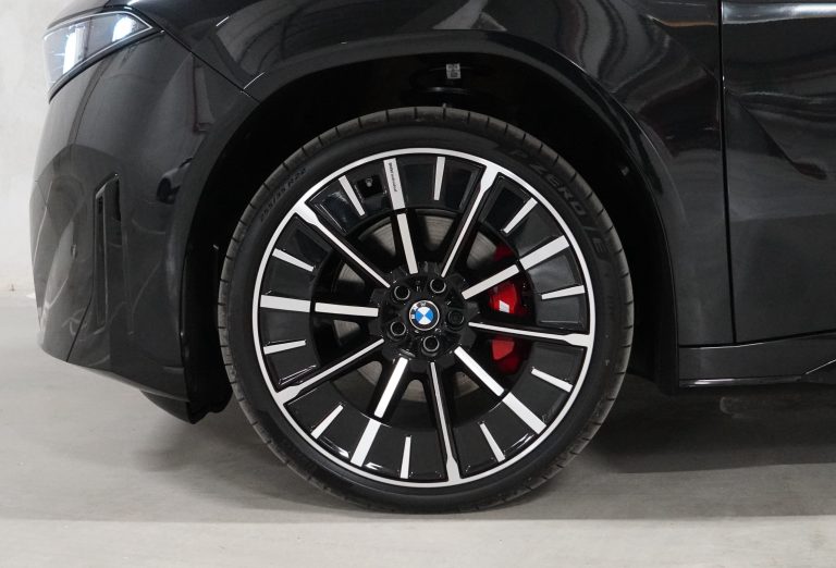 13_ab_lease_2026_BMW_i_X3_50_xDrive_Saphirschwarz_Die_Neue_Klasse