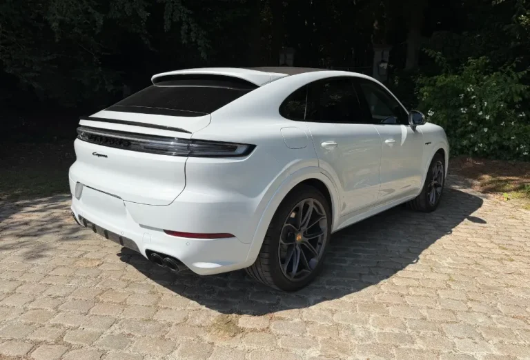 105_ab_lease_Porsche_Cayenne_E-Hybrid_Coupé