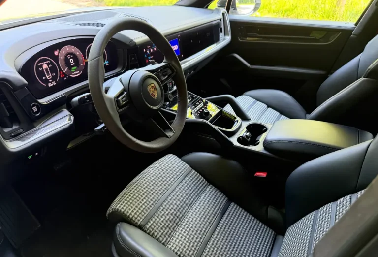 110_ab_lease_Porsche_Cayenne_E-Hybrid_Coupé