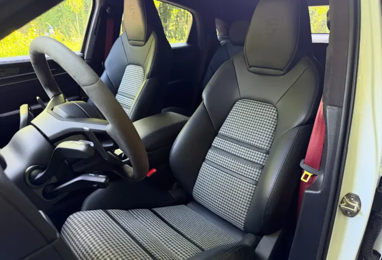 111_ab_lease_Porsche_Cayenne_E-Hybrid_Coupé