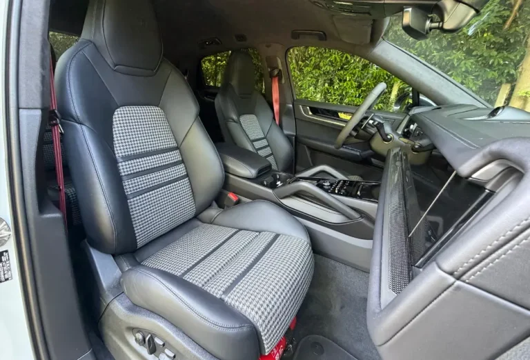 114_ab_lease_Porsche_Cayenne_E-Hybrid_Coupé
