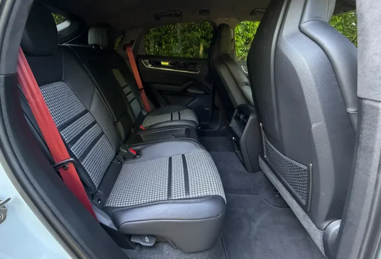 115_ab_lease_Porsche_Cayenne_E-Hybrid_Coupé