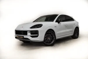 PORSCHE  Cayenne Coupé E-Hybrid