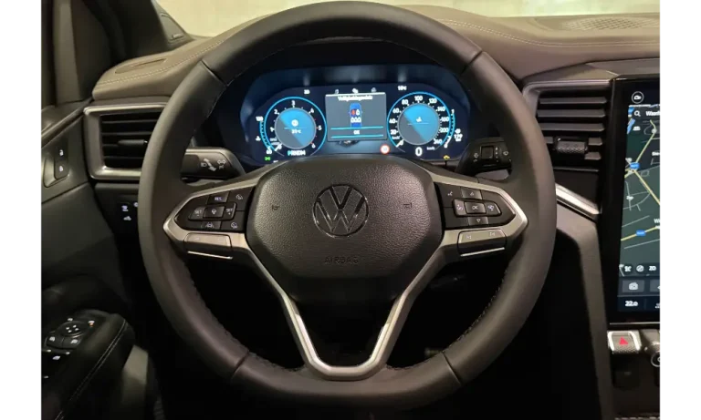 13_ab_lease_Volkswagen_VW_Amarok_Aventura_TDI_240HP_10v_Auto_4x4_Permanent