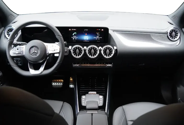 ab_lease_mercedes_gla_250e_amg_zilver_2023_11